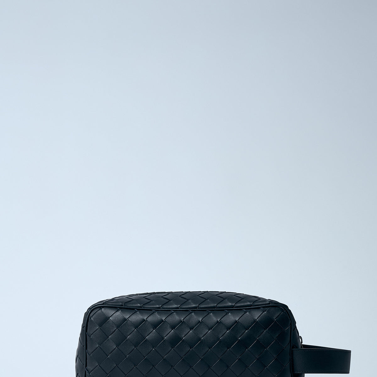 Bottega Veneta Men Intrecciato Travel Pouch