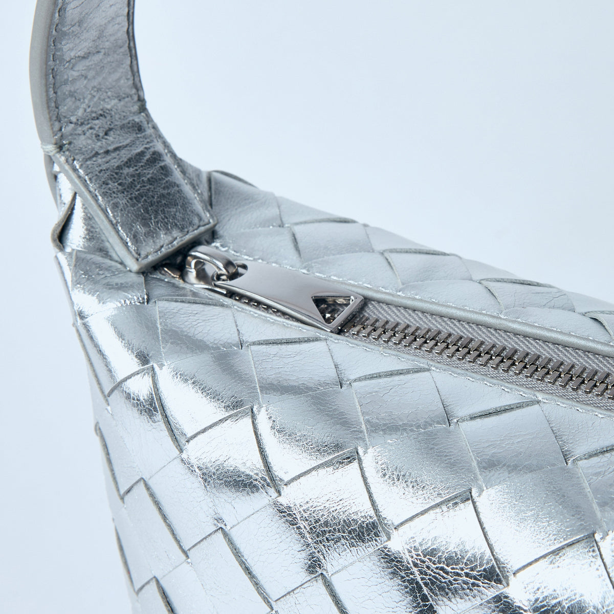 Bottega Veneta Women Mini Wallace Shoulder Bag