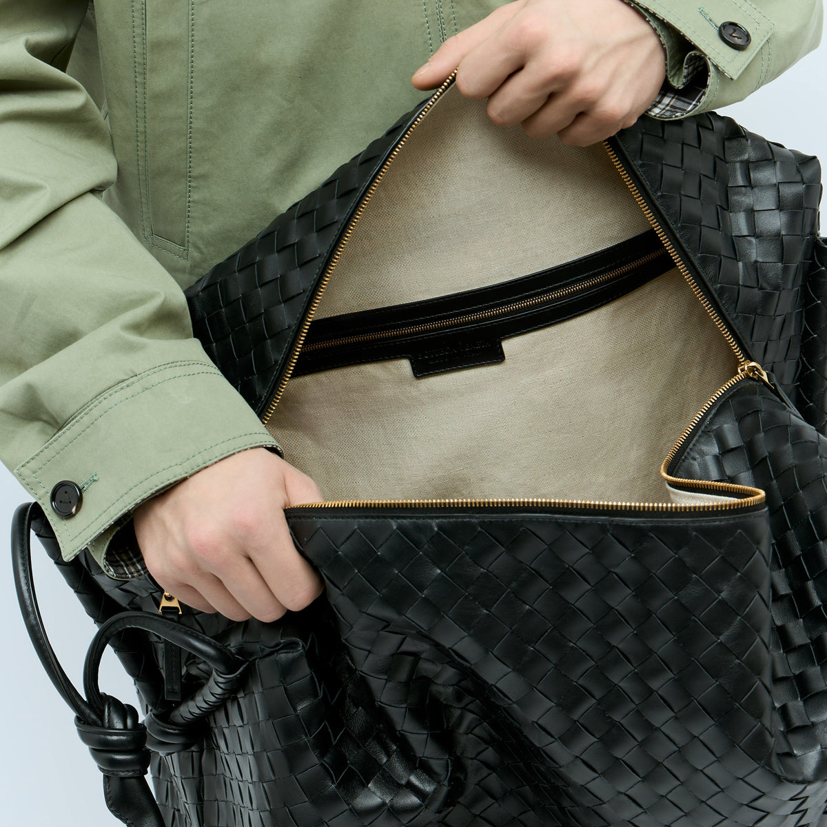 Bottega Veneta Men Large Loop Weekender Bag