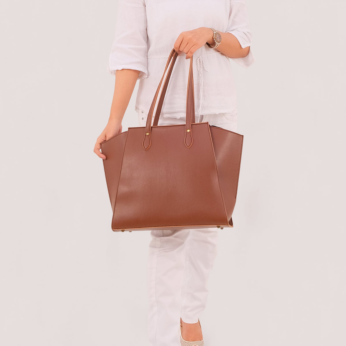 Brown classic tote bag