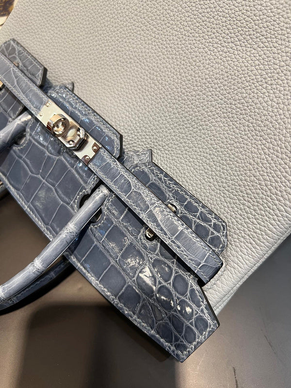 PHA - HMS Bags - 1357