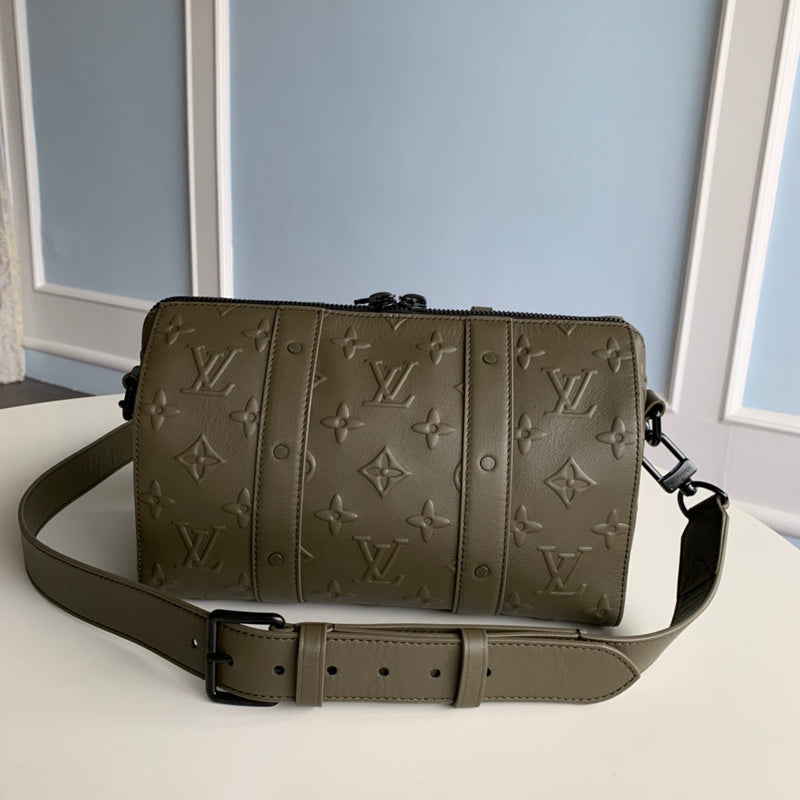 I W Fashion Lu-Vi bags - 17522