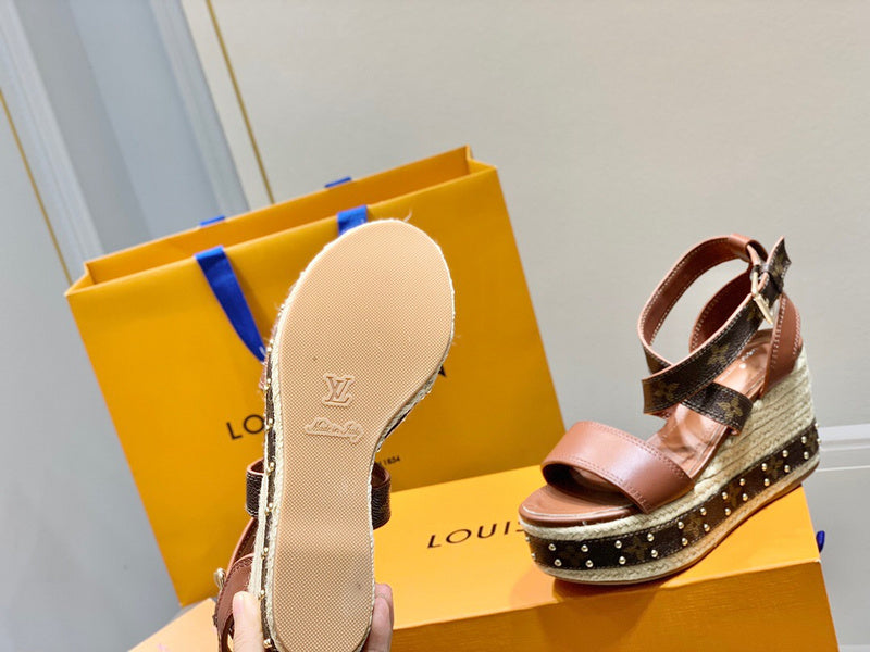 Louis Vuittion Luxury Shoes