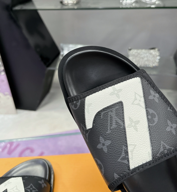 Chloe’s Picks - LOV Men Shoes - 134
