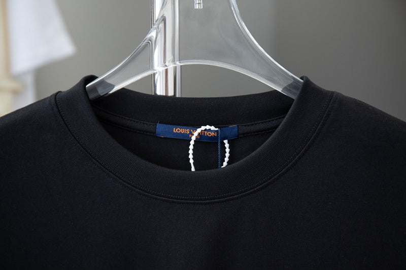 Louis Vuittion Luxury T-Shirt