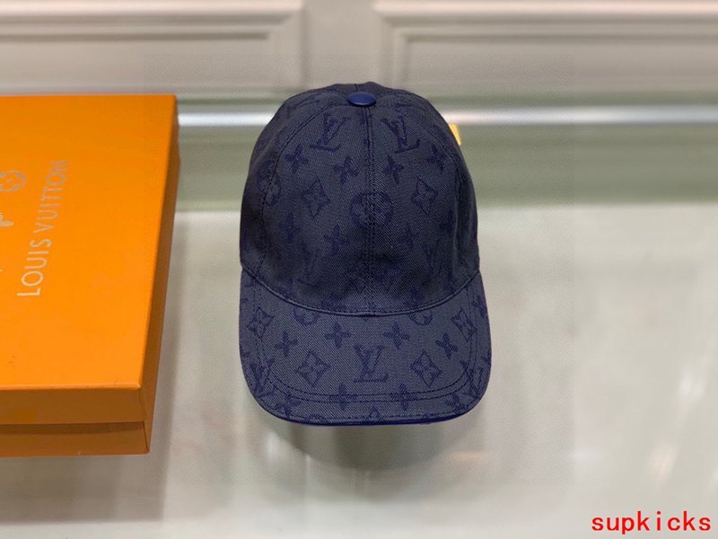 Louis Vuitton Luxury Cap