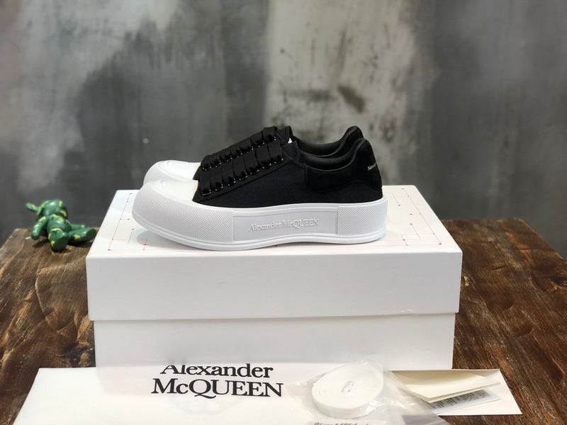 Alexander McQUEEN Luxury Shoes