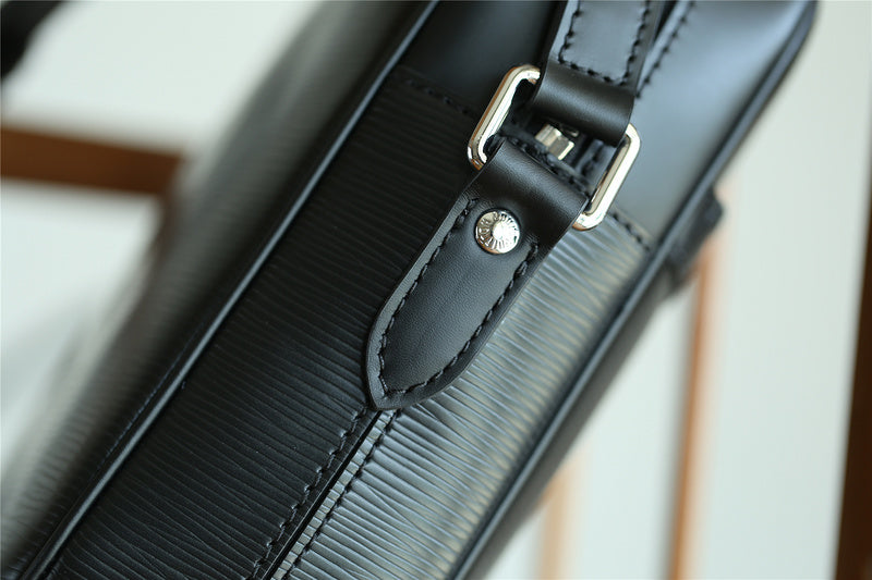 I W Fashion Lu-Vi bags - 10385