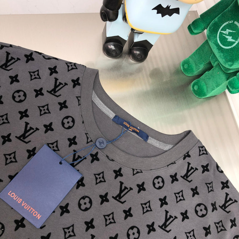 Louis Vuittion Luxury T-Shirt