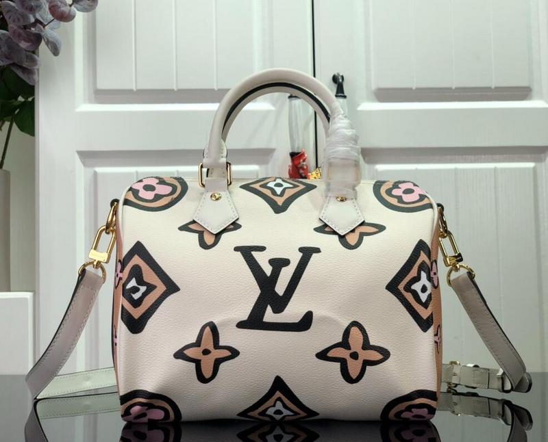 Chloe’s Picks - LOV Bags - 2209