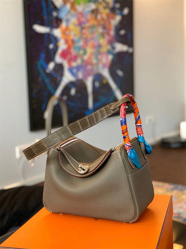 PHA - HMS Bags - 851