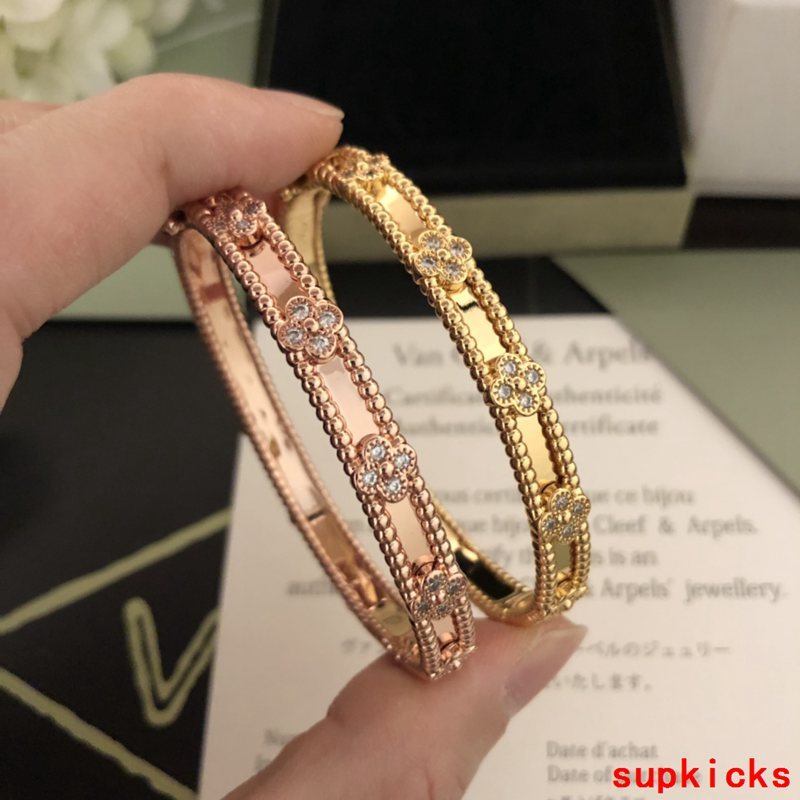 Van Cleef & Arples Jewelry