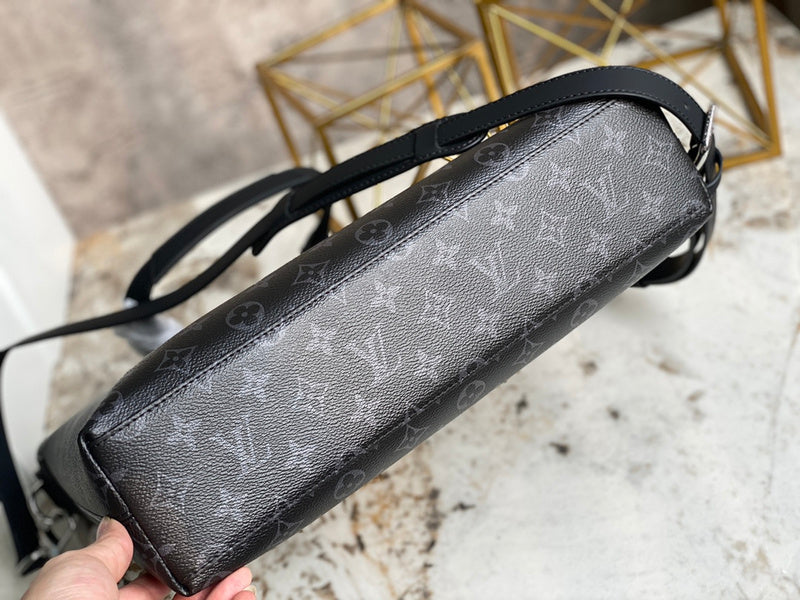 I W Fashion Lu-Vi bags - 17177