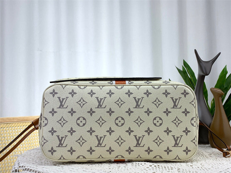 PHA - LOV Bags - 601