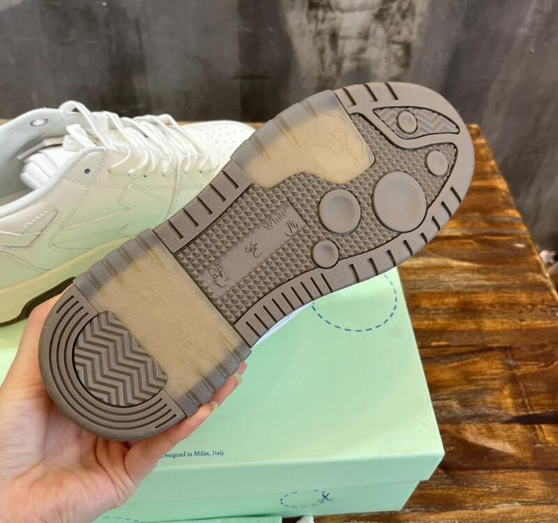 Chloe’s Picks - YZO Men Shoes - 032