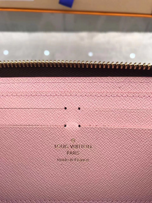 I W Fashion Lu-Vi bags - 9419