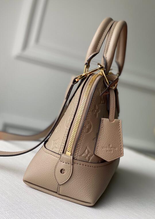 Chloe’s Picks - LOV Bags - 2992