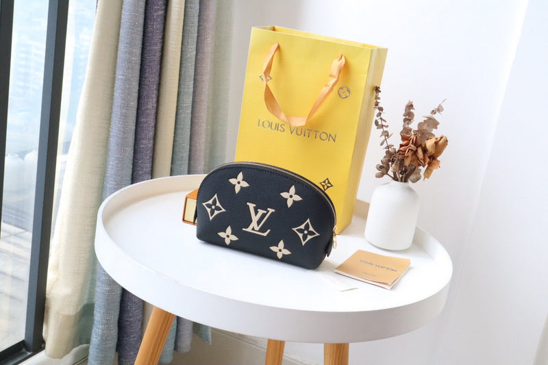 I W Fashion Lu-Vi bags - 17375