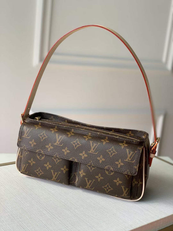 I W Fashion Lu-Vi bags - 17727
