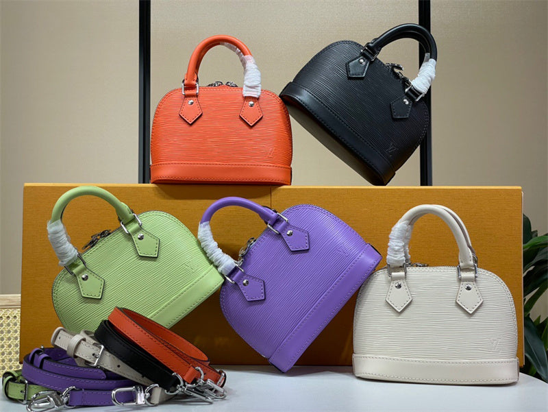 PHA - LOV Bags - 470