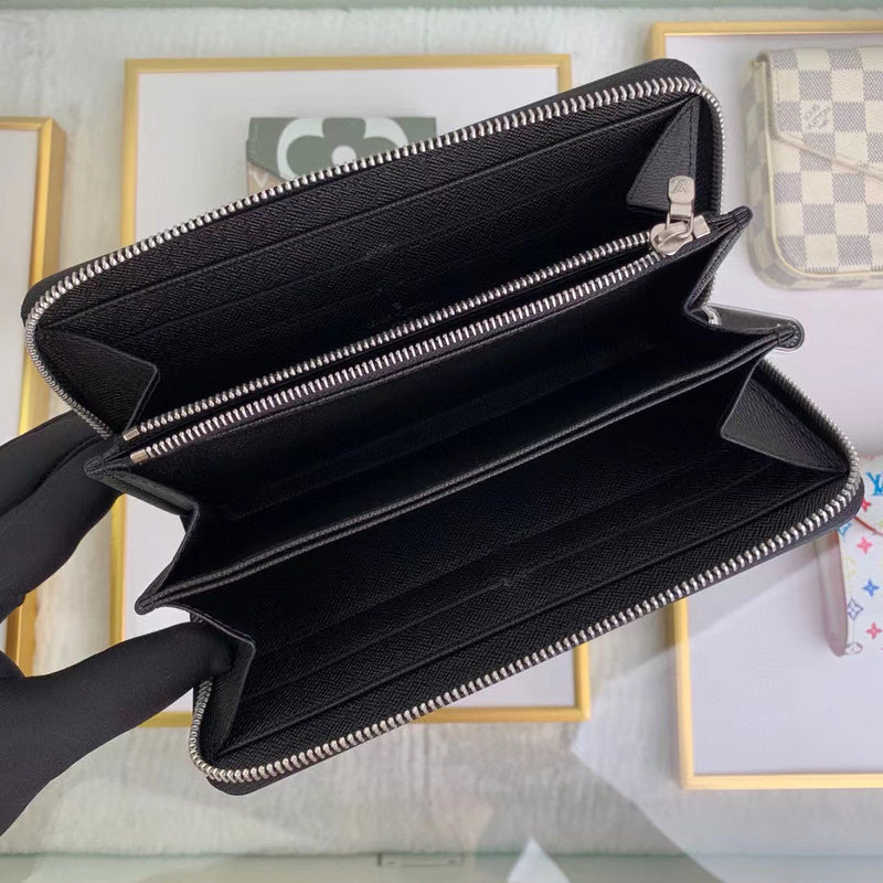 LOV2 Bags - Luxurious Bags  450