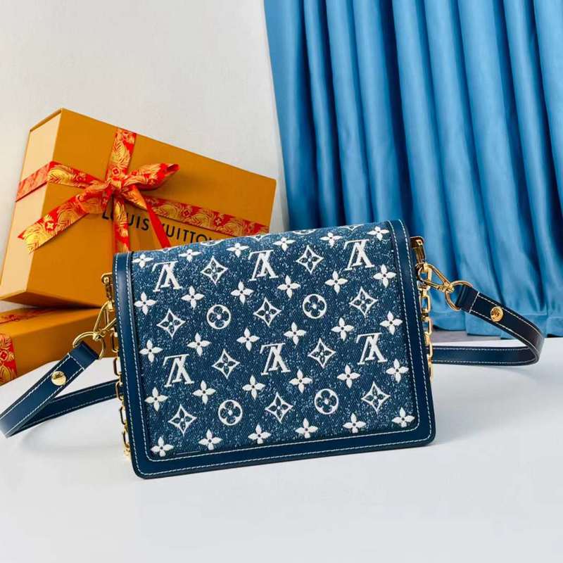 LOV2 Bags - Luxurious Bags  610