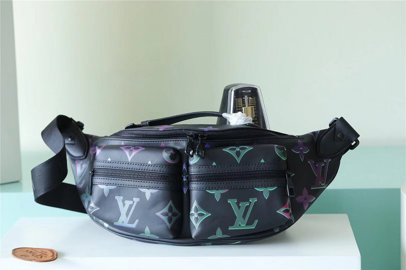 I W Fashion Lu-Vi bags - 9923