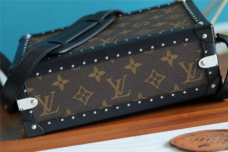 I W Fashion Lu-Vi bags - 10122