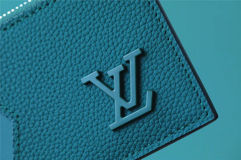 I W Fashion Lu-Vi bags - 10563
