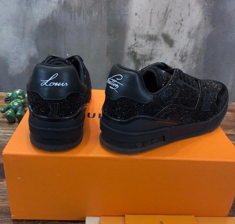 Chloe’s Picks - LOV Men Shoes - 807