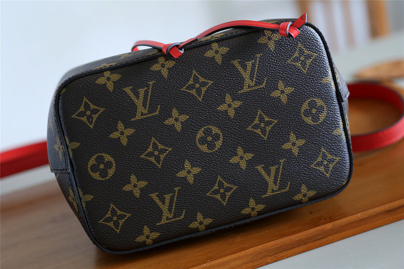 I W Fashion Lu-Vi bags - 8575