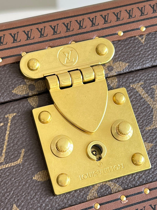I W Fashion Lu-Vi Bags - 16838