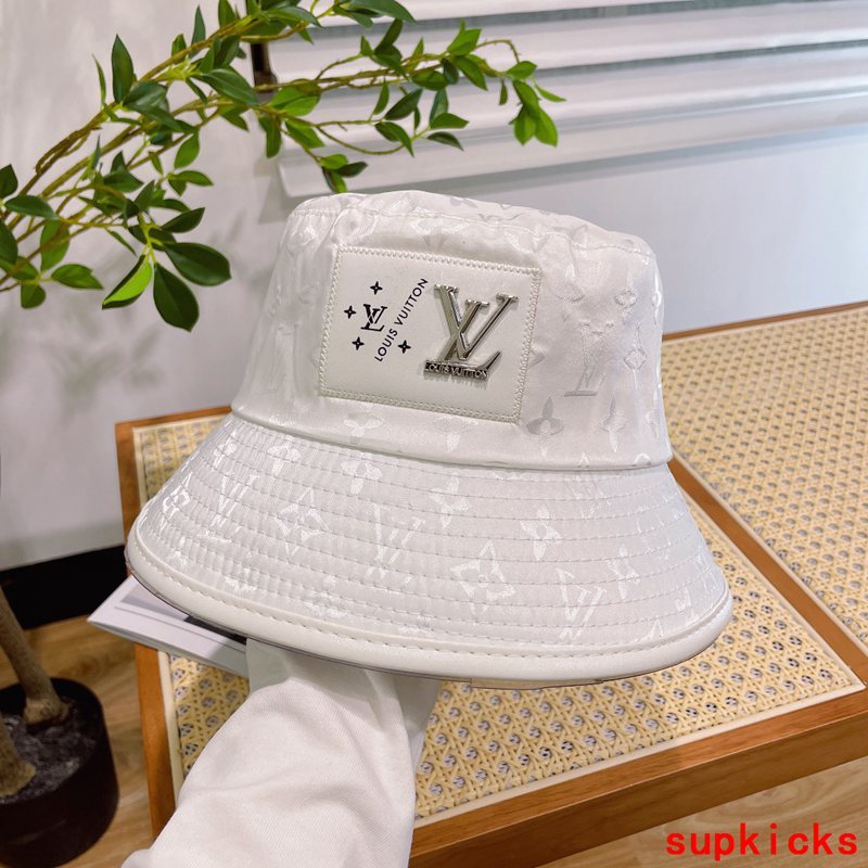 Louis Vuitton Luxury Cap