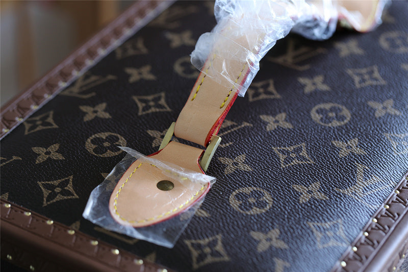 I W Fashion Lu-Vi bags - 9512