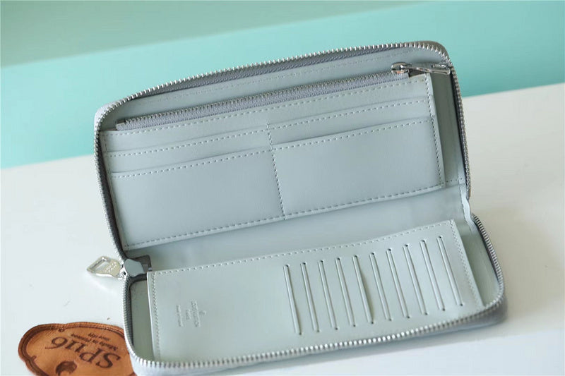 I W Fashion Lu-Vi bags - 10530