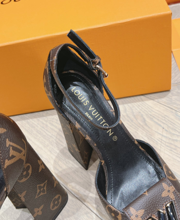 Chloe’s Picks - LOV Women Shoes - 012
