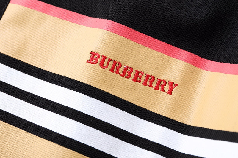 Burberry T-Shirts - 358