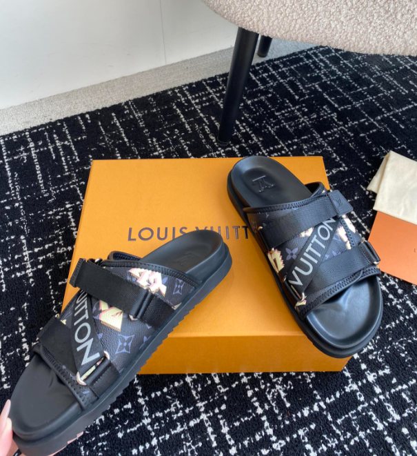 Chloe’s Picks - LOV Men Shoes - 091