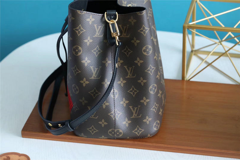 I W Fashion Lu-Vi bags - 8554