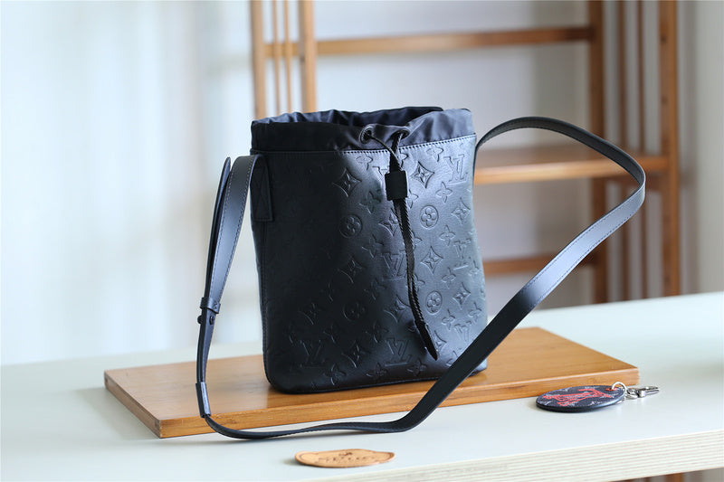 I W Fashion Lu-Vi bags - 10488