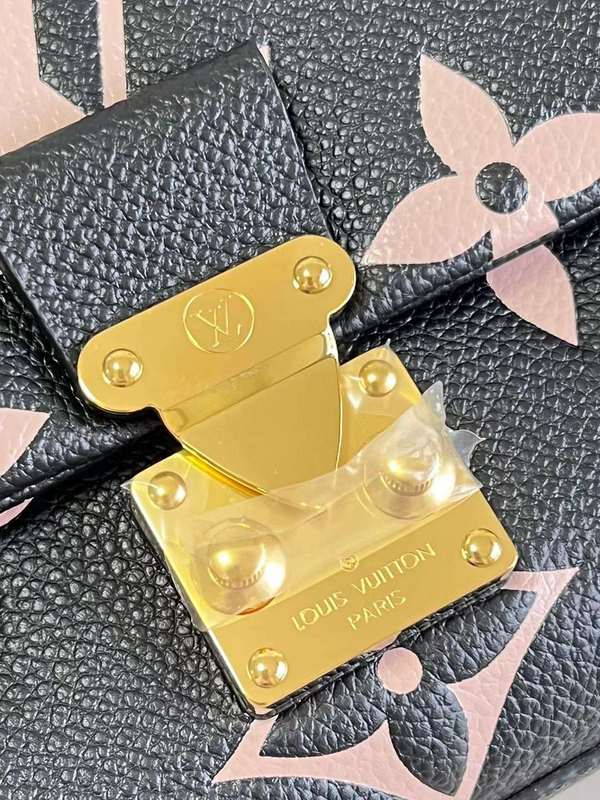 LOV2 Bags - Luxurious Bags  586