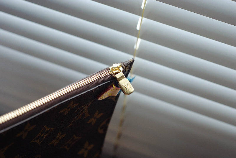 I W Fashion Lu-Vi bags - 8101