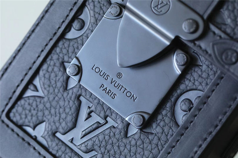 I W Fashion Lu-Vi bags - 9964