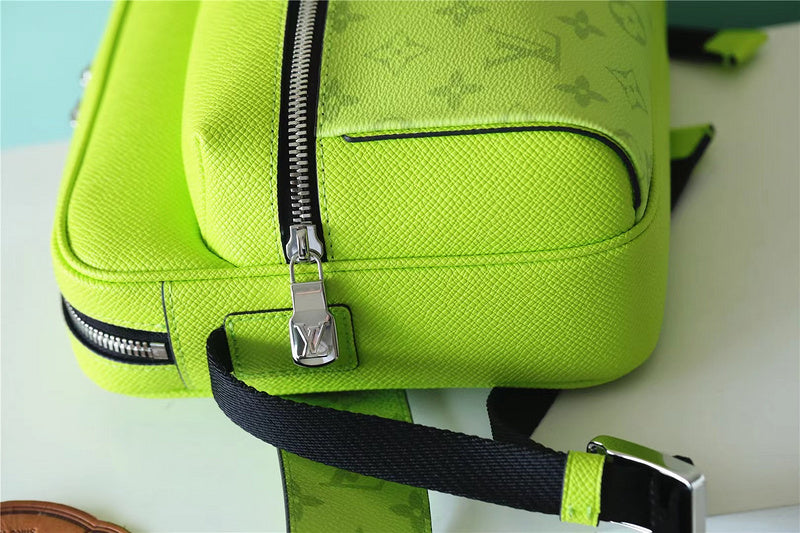 I W Fashion Lu-Vi bags - 9901