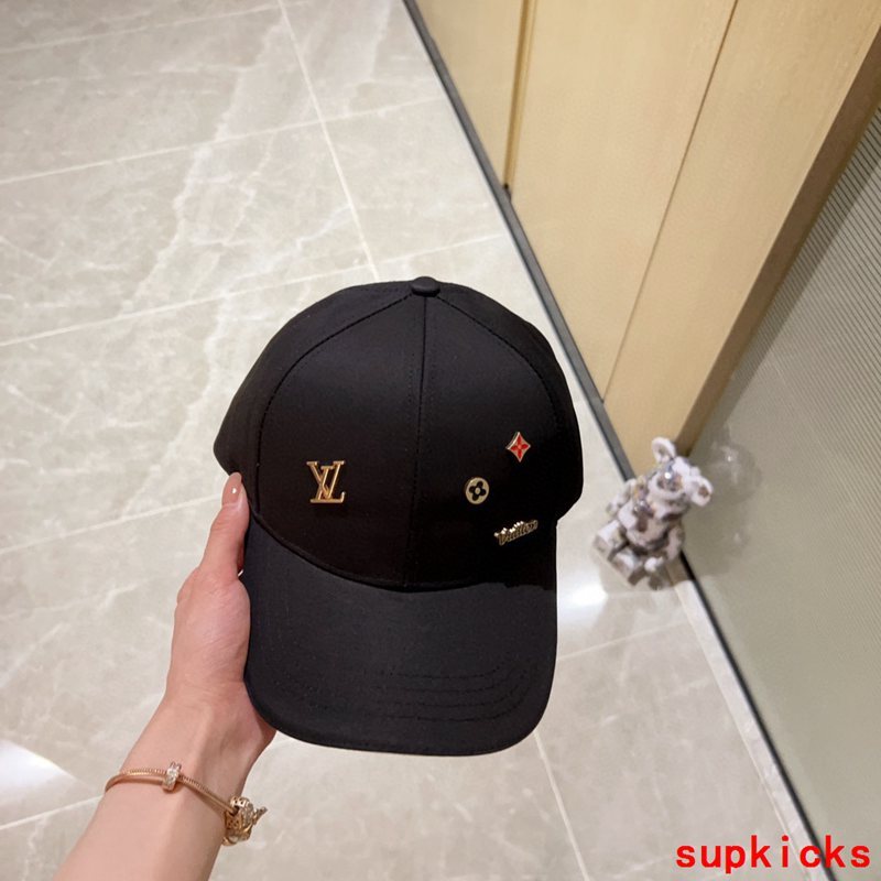 Louis Vuitton Luxury Cap