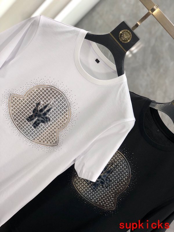 Moncler Luxury Cloth