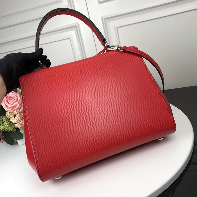 I W Fashion Lu-Vi bags - 17096