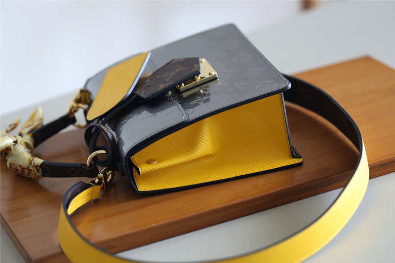 I W Fashion Lu-Vi bags - 8045