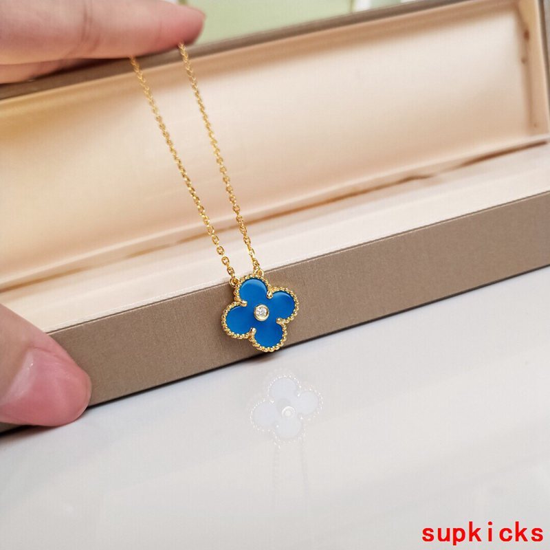 Van Cleef & Arples Jewelry