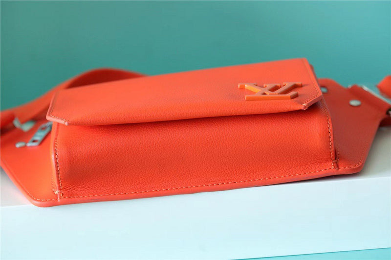 I W Fashion Lu-Vi bags - 9981